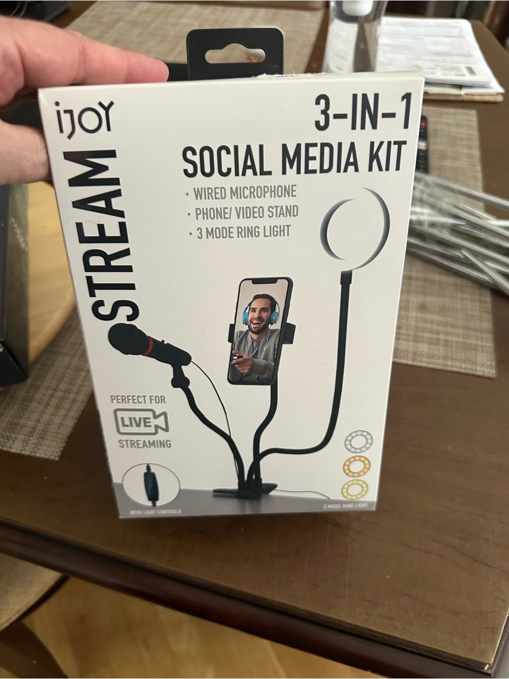 iJoy Stream 3-in-1 Social Media Kit - Black